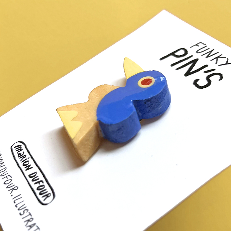 Pin's oiseau bleu Irène – Image 3