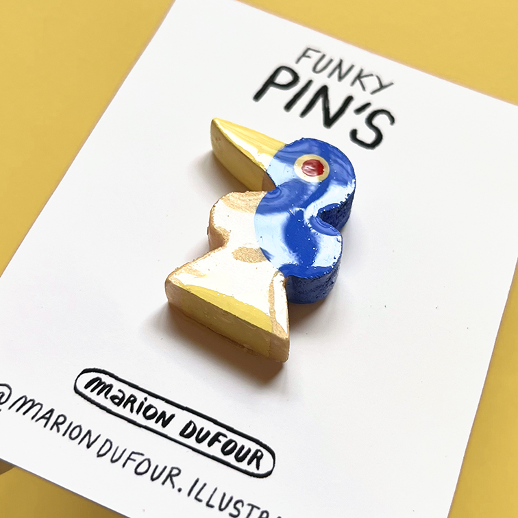 Pin's oiseau bleu Irène – Image 4